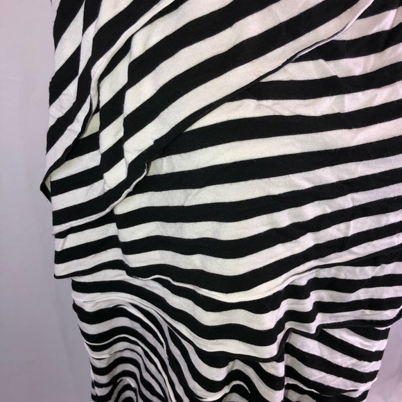 Torrid Size 3 Striped Flutter Front Layered Tank - Picture 4 of 7